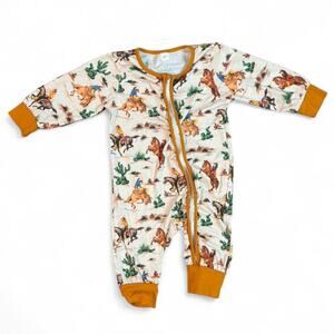 Cowboy Onesie Soft white & orange cowboy print zipper size 9-12 months US